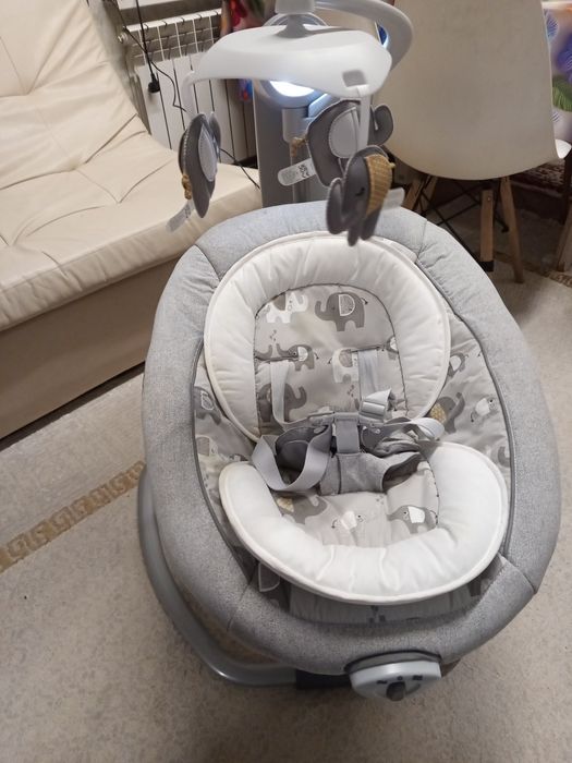 Детский шезлонг в отличном состоянии Jole