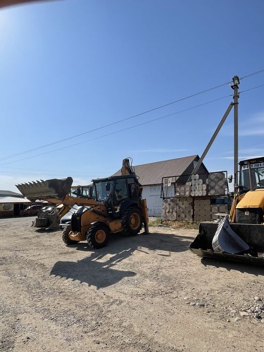 Трактор 3в1 спецтехника эксковатор погрузчик