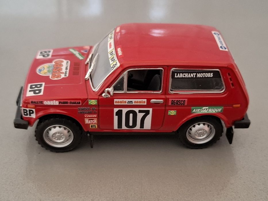 Коллекционная модель Нива ВАЗ 2121, масштаб 1:43
