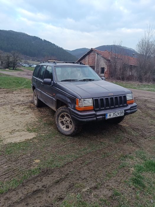 Гранд Чероки 4.0 бенз на части 98 год