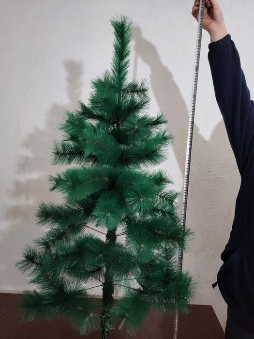Продам новогоднию ёлку