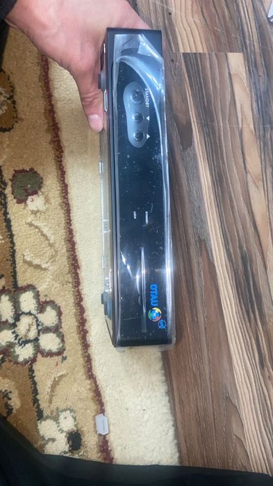 Продам спутниковую приставку otau