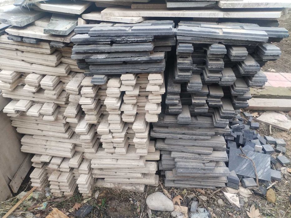 Trotuar plitkasi sotiladi