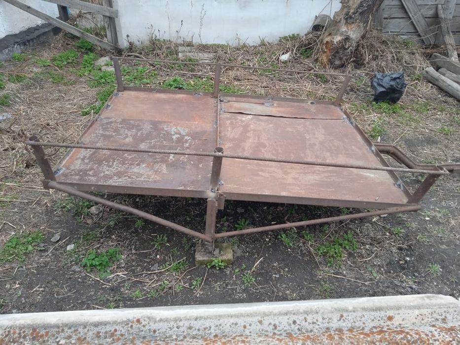 прицеп для автомобилей и мотоцикла