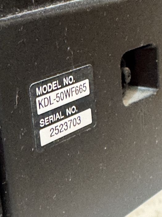 Продается Телевизор Sony год выпуска 2018