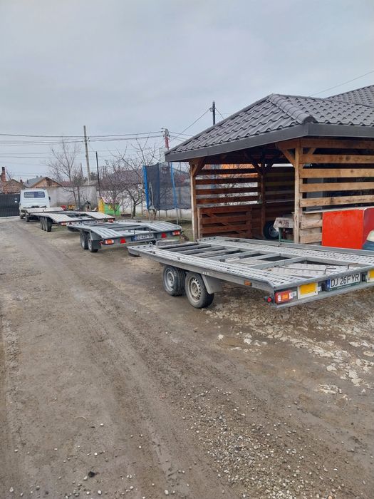 Închiriez  platforme auto