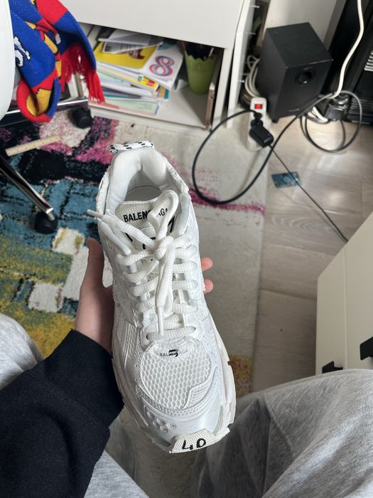 balenciaga runners