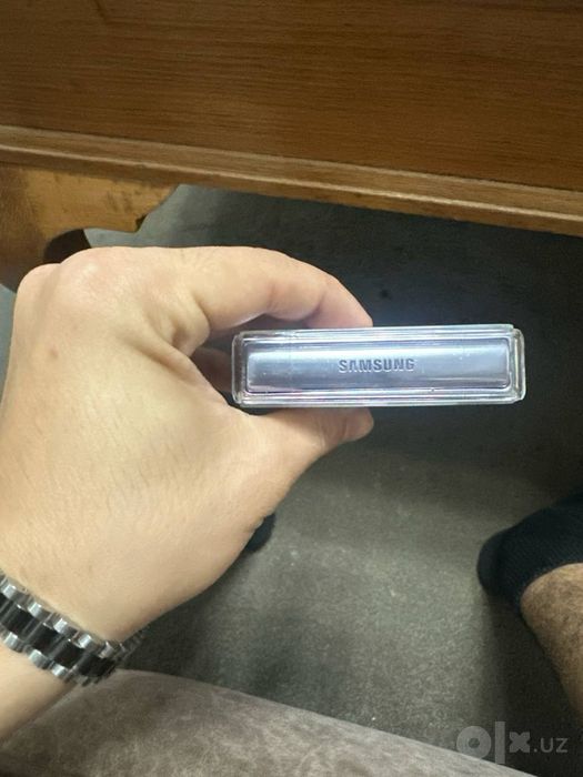 Samsung galaxy z flip 4