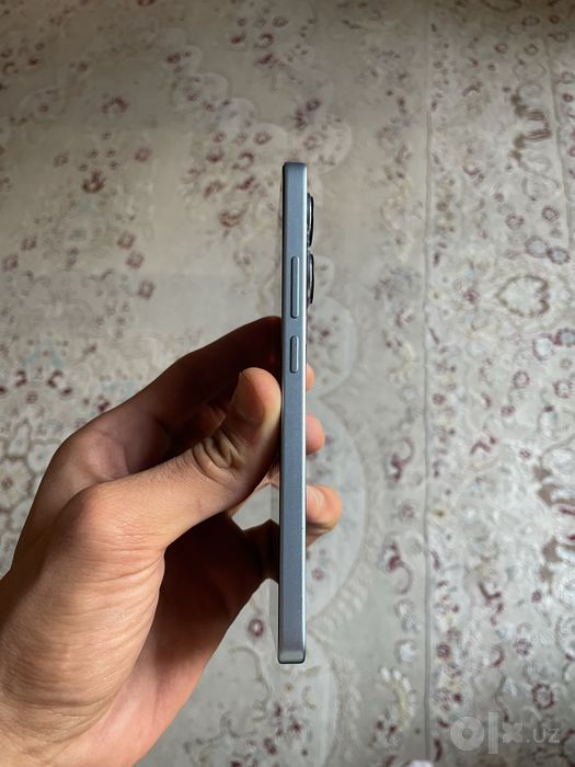 Redmi Note 13 8/128Gb sotiladi!