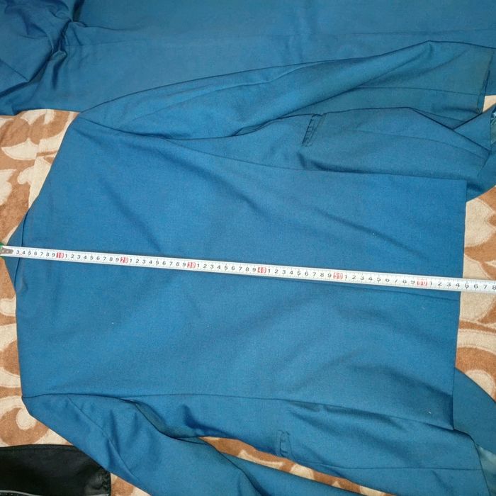 Продам костюм 44 тройка бу