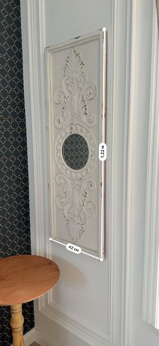 Настенное декор с круглым зеркалом