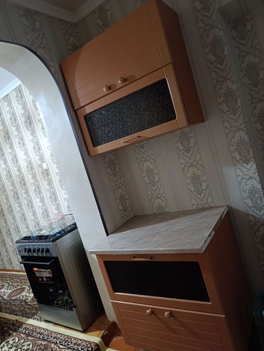 Срочно продается кухонный гарнитур
