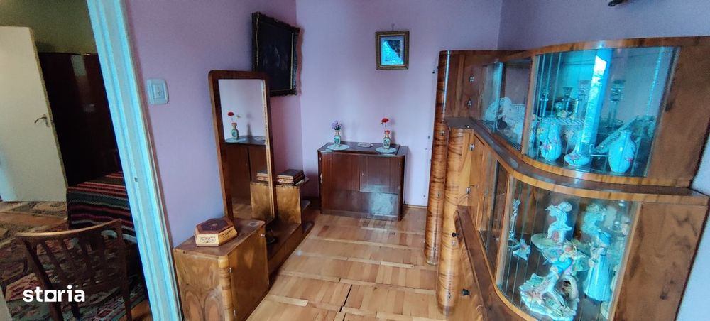 Apartament 3 camere / etaj 3 / Viitorului