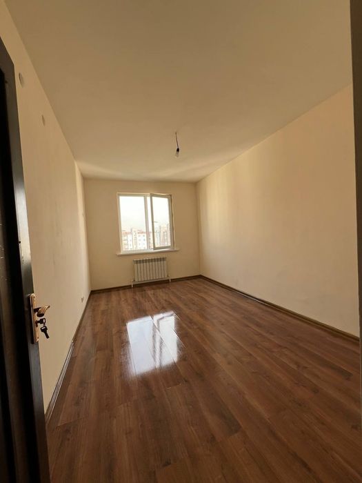 Сергили чоштепа метрони биринчи бекати 1хона 37ярим