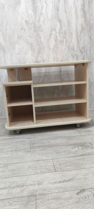 Тумбочка на колесах Темиртау