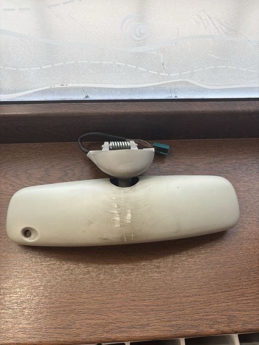 Зеркало заднего вида.Mersedes E-class