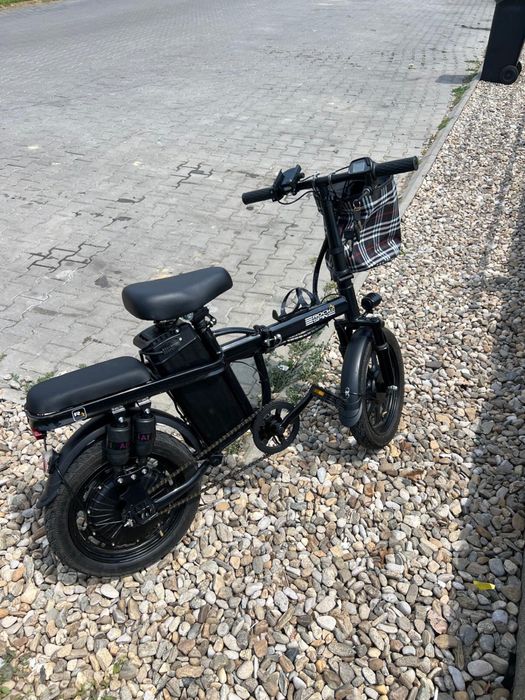 Bicicleta electrica pliabila. Stare impecabila.