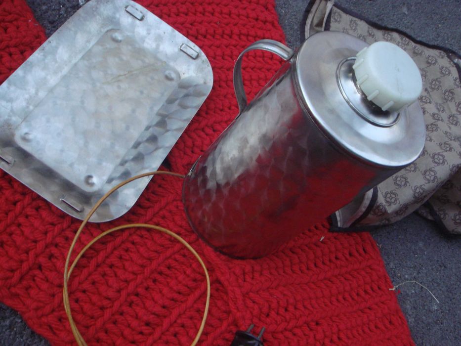 Нержавейка Термос на электричестве СССР - НОВЫЙ около 2 литров .