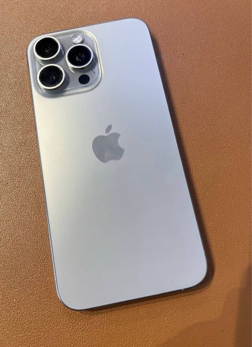 Iphone 15 pro max LLA E-Sim 85% karobka dok bor