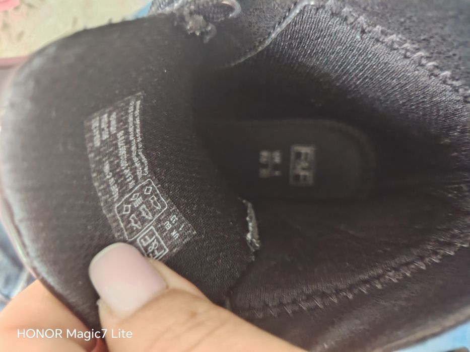 Lot hainute fetita 9-10 ani plus adidasi
