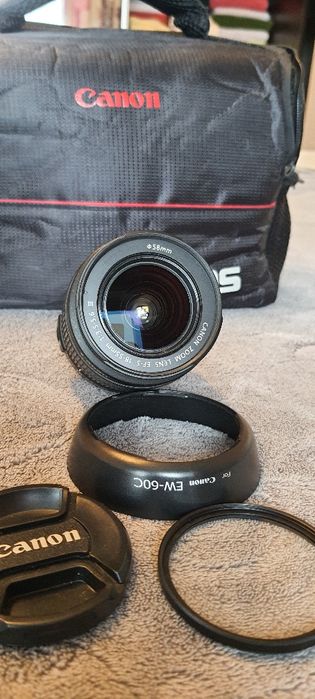 Canon EOS 1100D + 3 обектива (18–55, 55–250, 50mm) + аксесоари