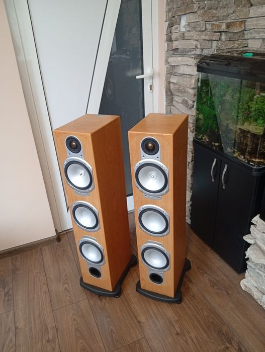 Тонколони MONITOR AUDIO Silver RS-8