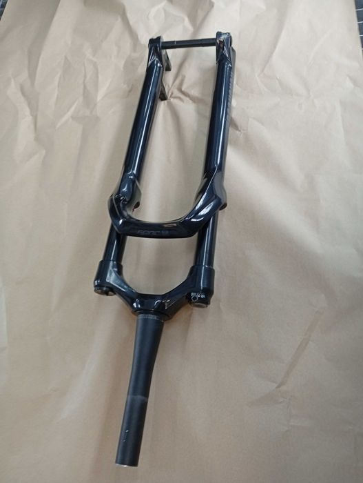 Furcă rockshox judy gold remote 29 inch