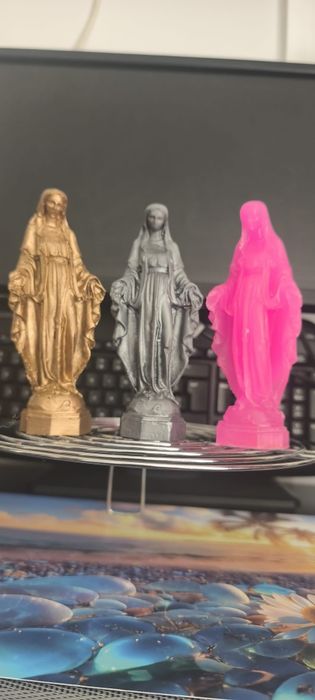 Statuete handmade