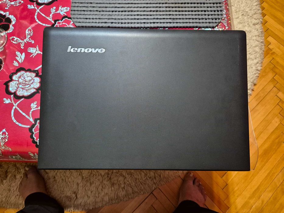Laptop Lenovo, procesor I7 / 16 Gb RAM / 500 Gb / 17,3 inch (vând sau schimb cu telefon)