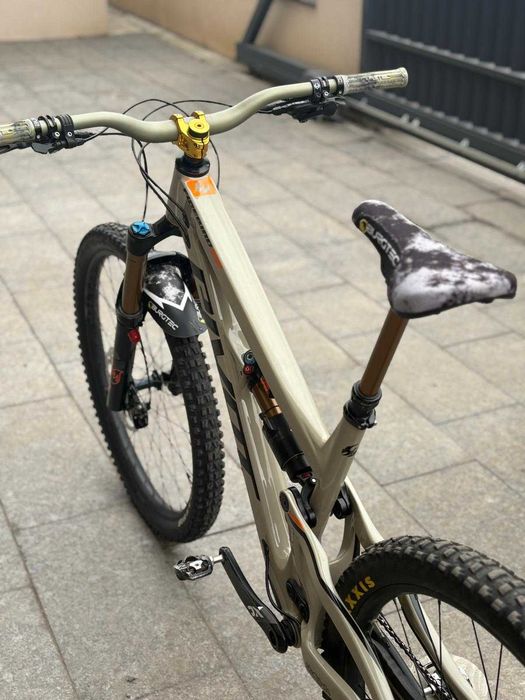 Pivot Firebird 29, marime M