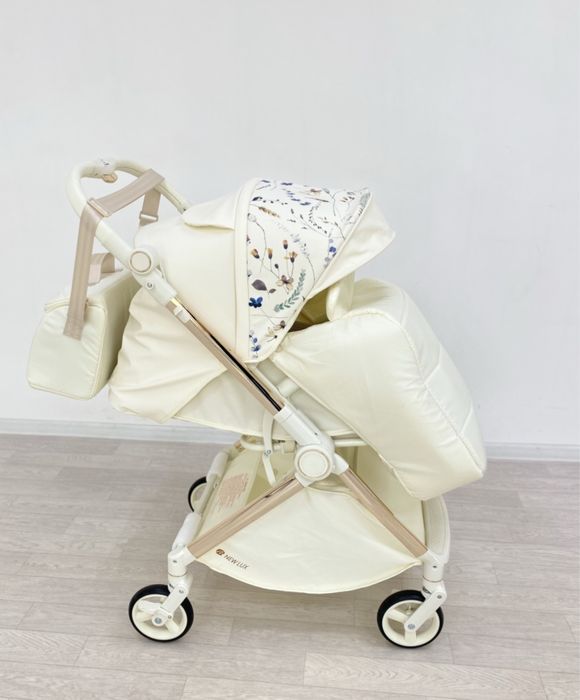 Детская коляска