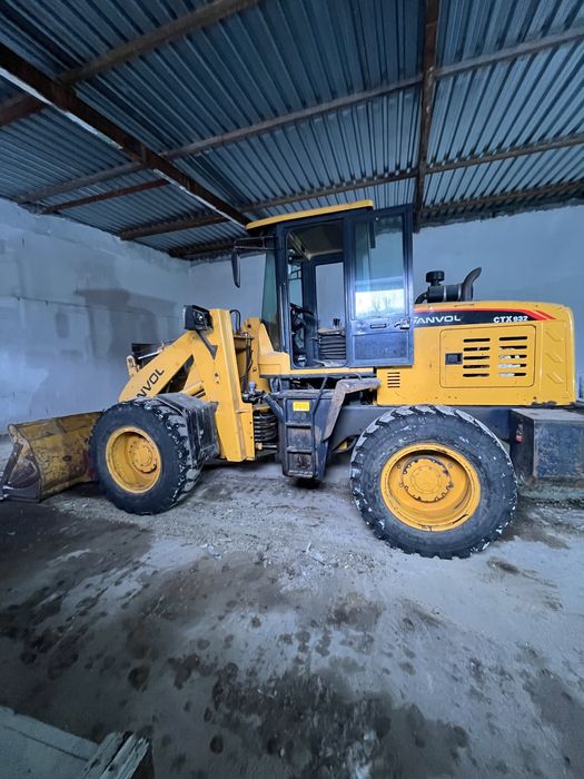 Продам погрузчик