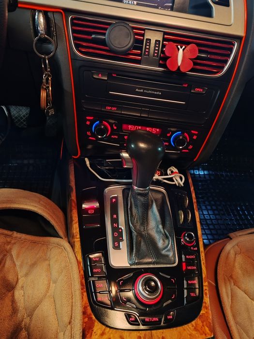 Vând Audi A4, B8