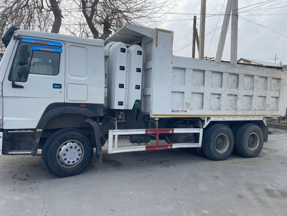 Самосвал HOWO сотилади !