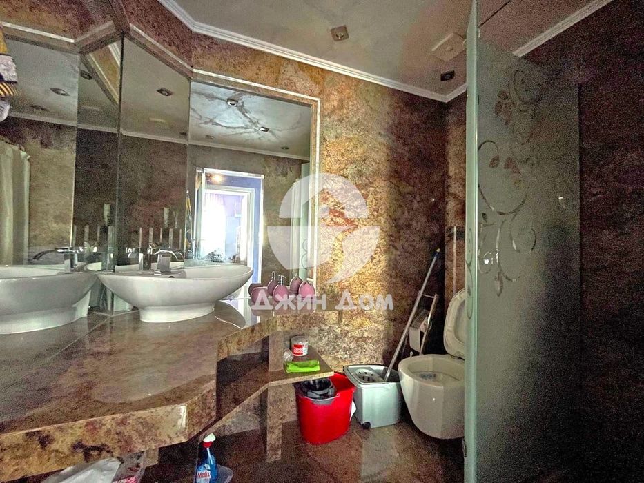 Просторен тристаен апартамент с ПАНОРАМА МОРЕ в Атриум Бийч, Елените