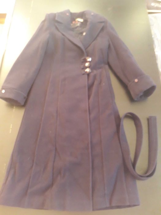 Пальто кашемировое б/у