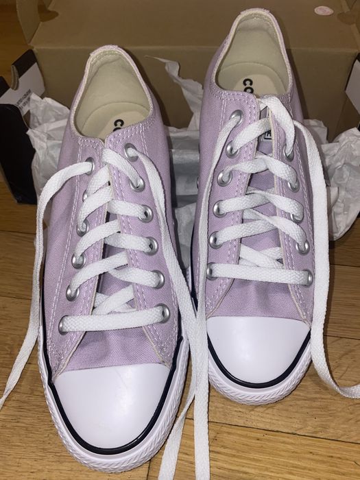 Converse All Star low-top lila
