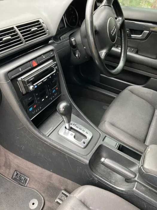 AUDI A4 Avant 2004 — imagine 3