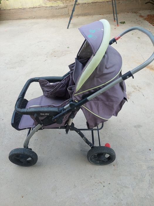 Коляска прогулочная