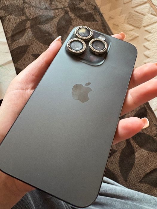 Iphone 15 Pro. В гаранция.