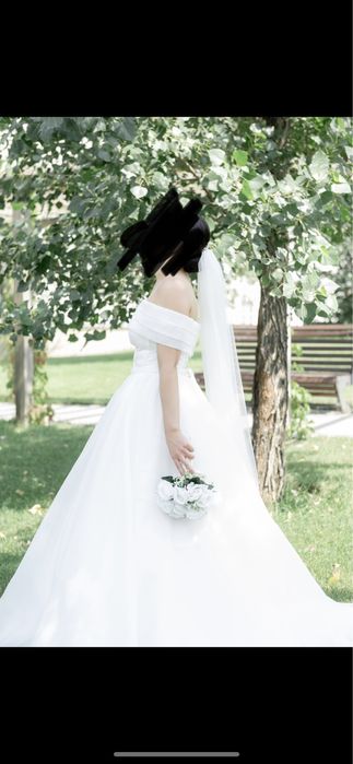 Свадебный платье