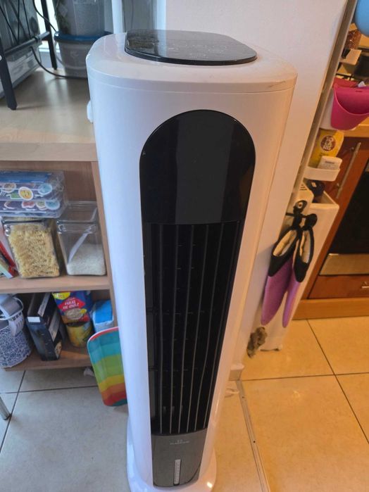 Polar Tower Smart 7 L 330 m3/h Răcitor de aer Alb