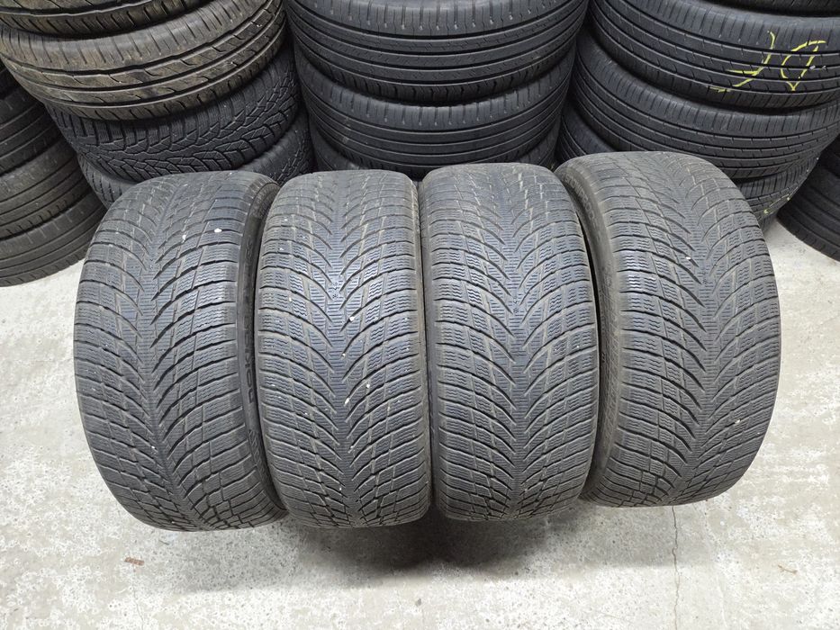 Set 4 anvelope SH iarna Nokian 235/45/18 dot 2020