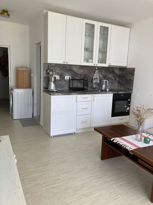 Продава се Двустаен апартамент в Созопол - 48 кв.м за 1061 €/кв.м - Снимка #4