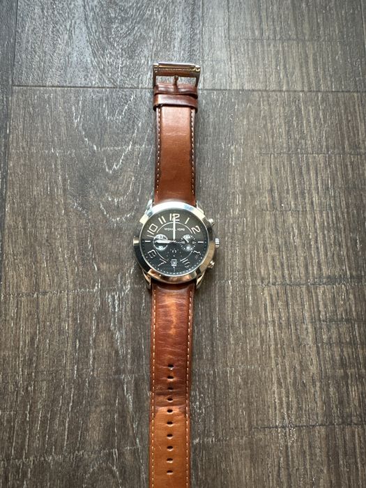 Vand ceas Michael Kors folosit putin