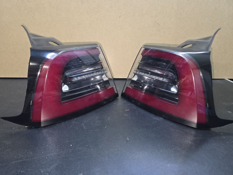 Стопове за Tesla Model 3 2021/2023