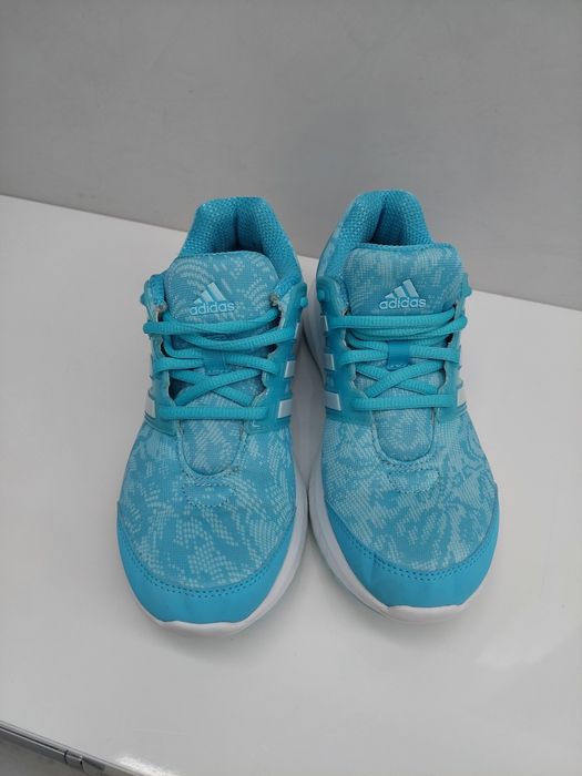 Оригинални дамски маратонки Адидас