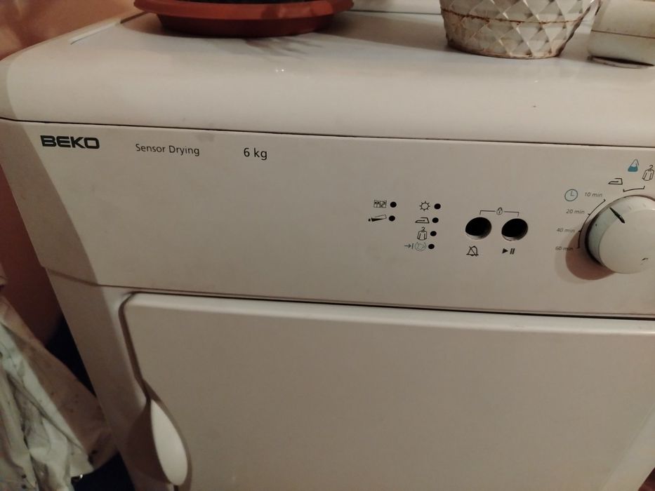Сушилня Beko кондензационна DC1560