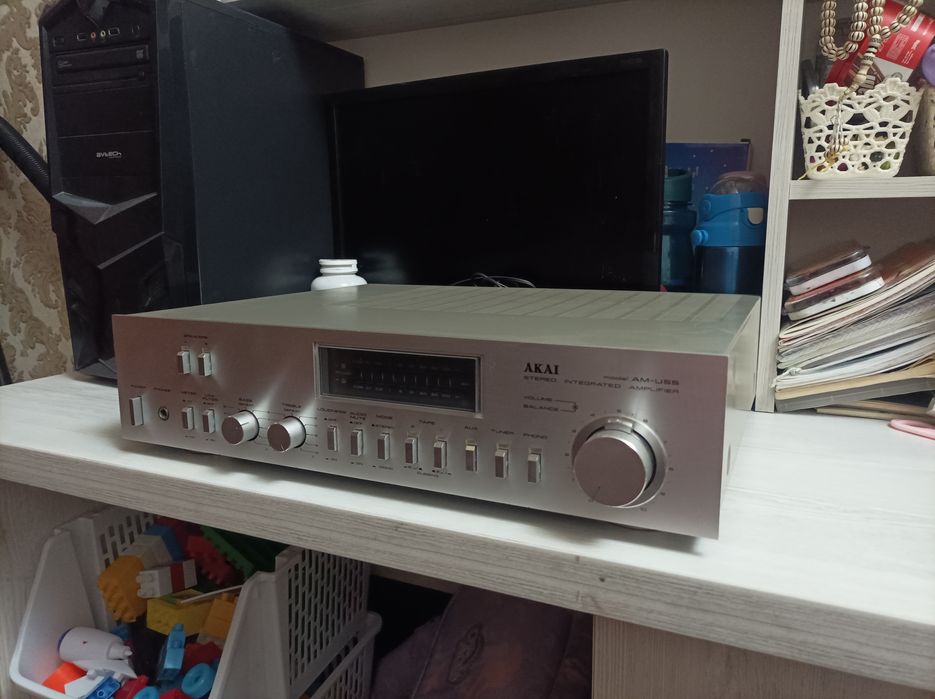 Продам Akai am-u55 усилитель мощный