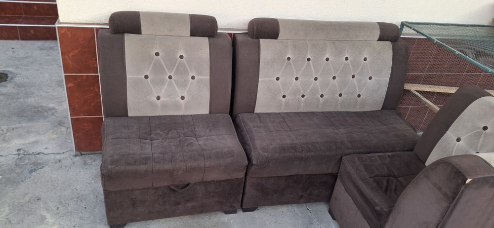 Продам уголок для кухни состояние хорошое.фото реалное то что ест